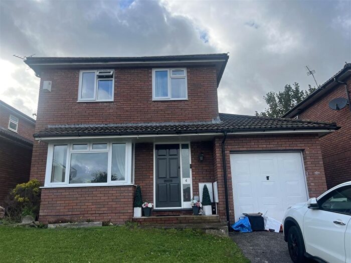 4 Bedroom Detached House To Rent In Clos Penglyn, Pencoed, Bridgend, CF35