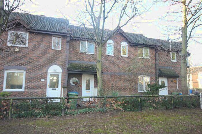 3 Bedroom House To Rent In Dock Hill Avenue, Canada Water, SE16