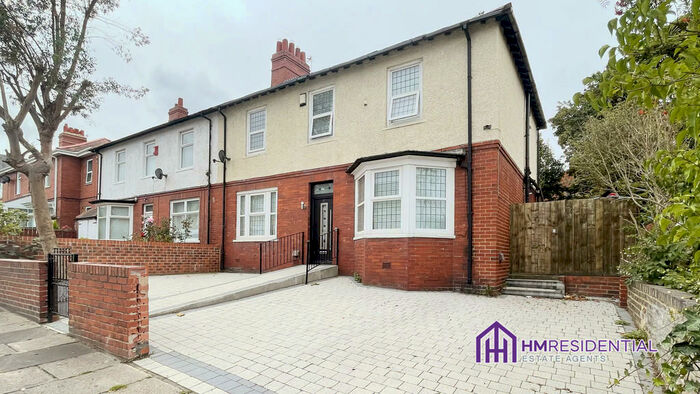 4 Bedroom Semi-Detached House To Rent In Wingrove Road, Fenham, NE4