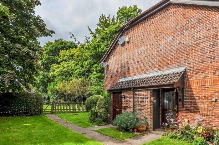 1 Bedroom End Of Terrace House To Rent In Black Swan Close, Pease Pottage, Crawley RH11