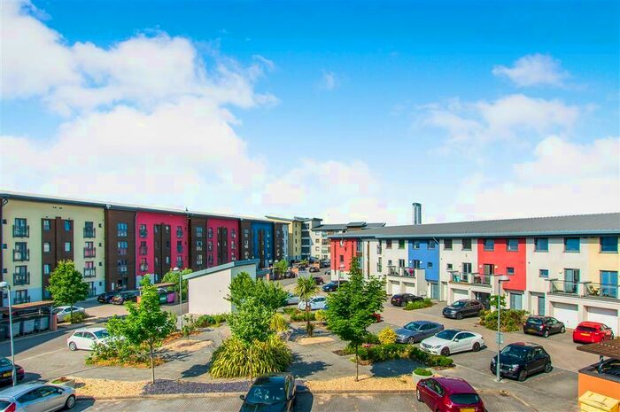 2 Bedroom Flat To Rent In St Margarets Court, Maritime Quarter, Swansea, SA1