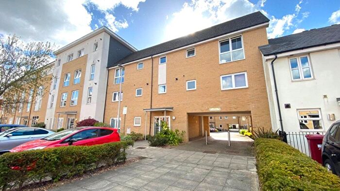 1 Bedroom Apartment To Rent In Merrick House, Whale Avenue, Reading, Berkshire, RG2