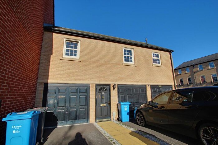 2 Bedroom Flat To Rent In Bunkers Hill Road, Hull, East Riding Of Yorkshire, HU4