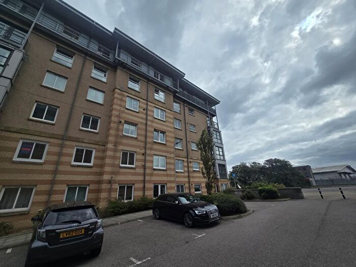 2 Bedroom Apartment To Rent In Bannermill Place, Aberdeen, AB24