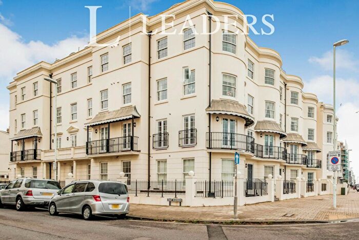 2 Bedroom Flat To Rent In Nautilus, Marine Parade, BN11