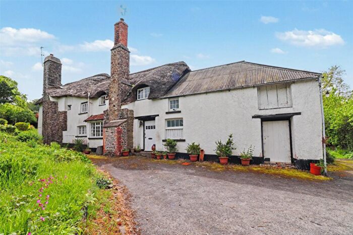 4 Bedroom Detached House For Sale In Umberleigh, Devon, EX37