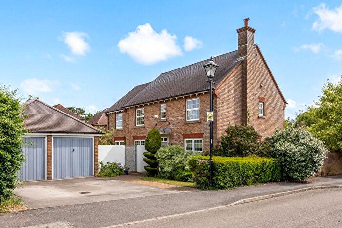 5 Bedroom Detached House For Sale In Posthorses, Ashington, RH20