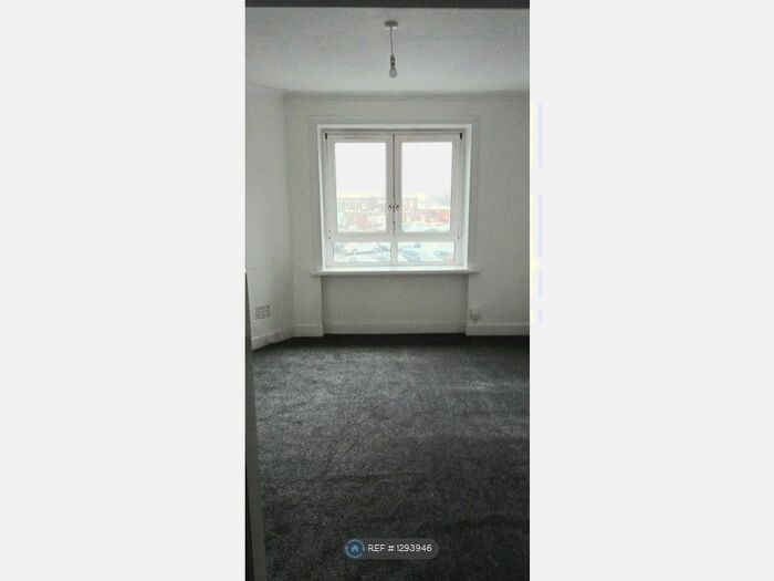 1 Bedroom Flat To Rent In Fore Street, Port Glasgow PA14