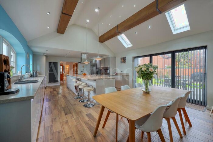 4 Bedroom Detached House For Sale In Main Street, Stapleton, LE9