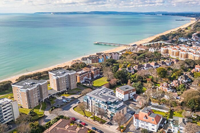 1 Bedroom Flat For Sale In Wollstonecraft Road, Bournemouth, BH5