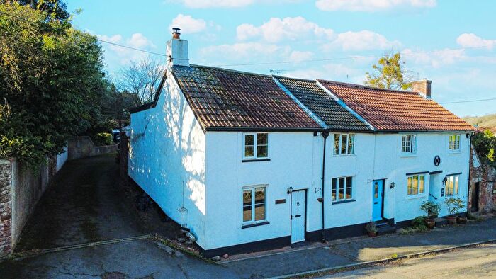 2 Bedroom Cottage For Sale In St. Michaels Hill, Milverton, Taunton - No Chain!, TA4