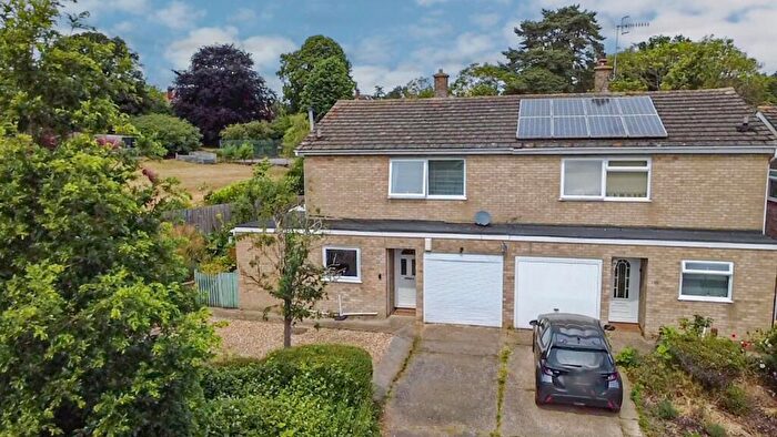 3 Bedroom Semi-Detached House For Sale In Ash Close, Woodbridge, IP12
