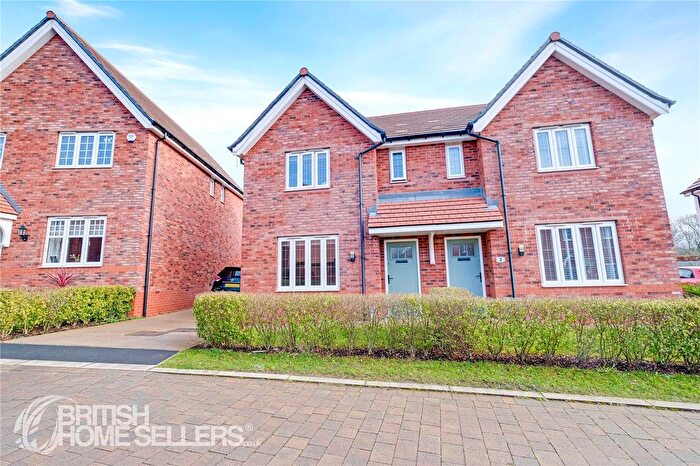 3 Bedroom Semi Detached House For Sale In Aspen Close, Whiston, Prescot, Merseyside, L35