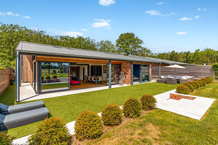 5 Bedroom Detached House For Sale In Deerlands Lane, Dunsfold, GU8