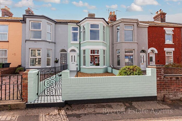 3 Bedroom Terraced House For Sale In Salisbury Road, Great Yarmouth, NR30