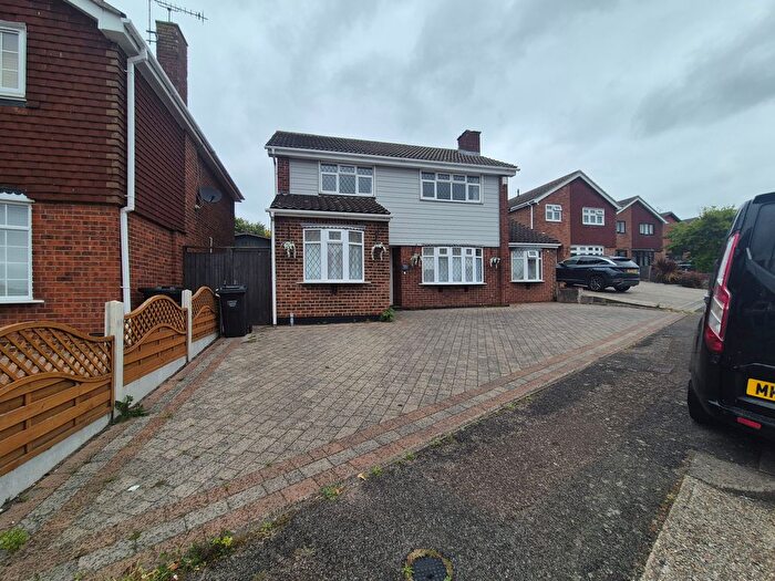 4 Bedroom Detached House To Rent In Bearsted Drive, Basildon, SS13