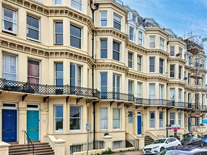 1 Bedroom Apartment To Rent In Queens Gardens, Eastbourne, East Sussex, BN21