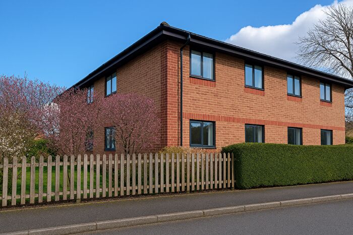 1 Bedroom Flat To Rent In Kern Close, Southampton, SO16