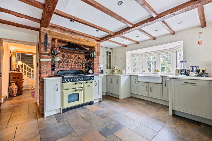 4 Bedroom Detached House For Sale In Middlemoor, Tavistock, PL19