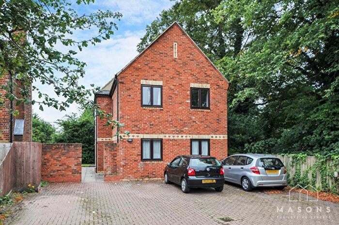 1 Bedroom Flat To Rent In Bedford Road, Hitchin, Hertfordshire, SG5