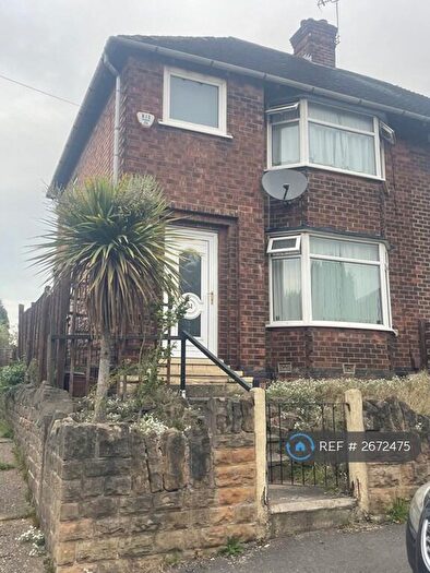 3 Bedroom Semi-Detached House To Rent In Hadbury Road, Nottingham, NG5