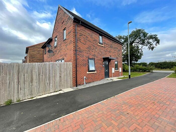3 Bedroom Semi-Detached House For Sale In Newton Lane, Darlington, DL2