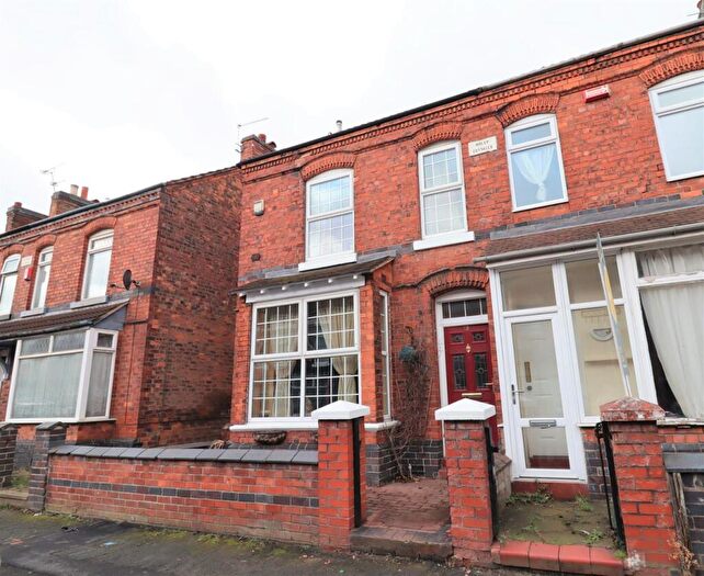 3 Bedroom House To Rent In Buxton Avenue, Crewe, CW1