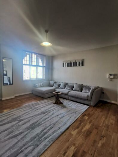 2 Bedroom Flat To Rent In Apartment The Mail House, LL30