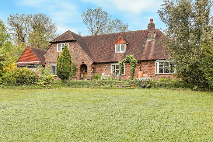 4 Bedroom Detached House For Sale In Hook Hill, Sanderstead, Surrey, CR2