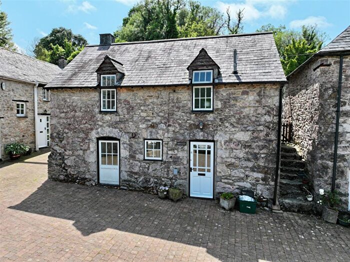 3 Bedroom Cottage For Sale In Yealmpton, Plymouth, PL8