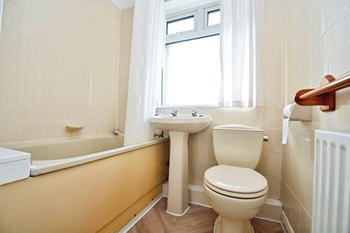 2 Bedroom Terraced House To Rent In Lyndon Avenue, Sidcup, DA15