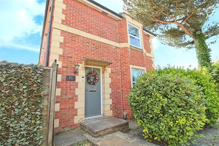 2 Bedroom Apartment To Rent In Westbourne Gardens, Trowbridge, BA14