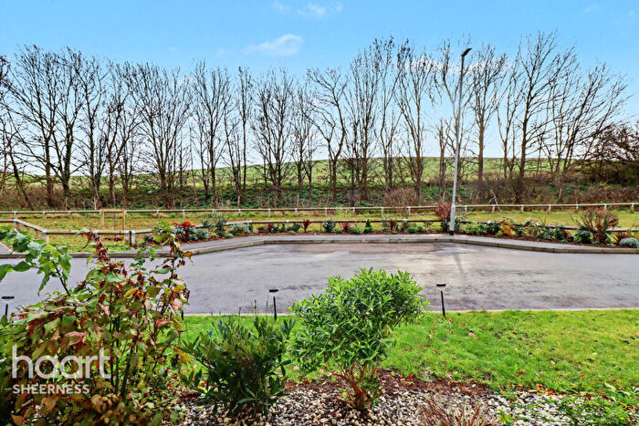 4 Bedroom Semi Detached House For Sale In Sandpiper View, Halfway, ME12