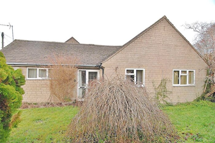 3 Bedroom Bungalow For Sale In Burleigh View, Bussage, Stroud, Gloucestershire, GL6