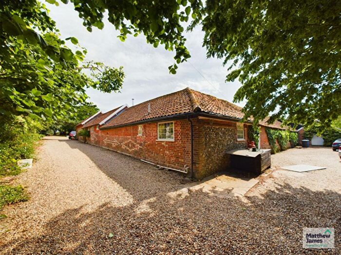 3 Bedroom Barn Conversion To Rent In Little Cornard, Sudbury, CO10