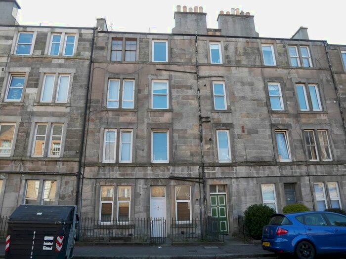 1 Bedroom Flat To Rent In Springwell Place, Edinburgh, EH11