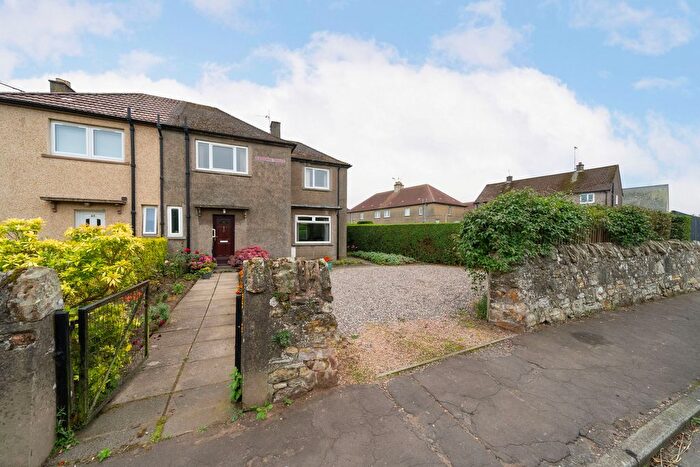 3 Bedroom Semi-Detached House For Sale In Rumdewan, Kettlebridge, KY15