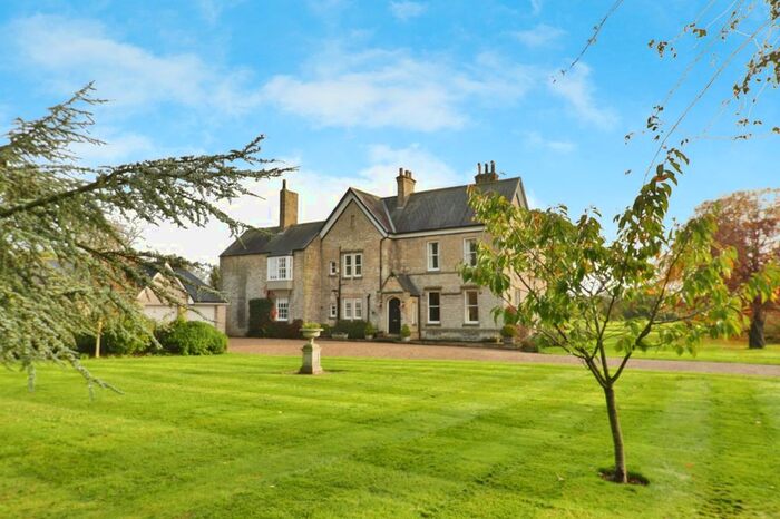 5 Bedroom Detached House For Sale In Nethergate, Nafferton, Driffield, YO25