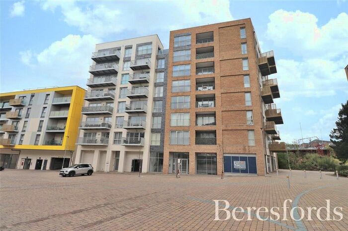 2 Bedroom Flat To Rent In Cunard Square, Chelmsford CM1