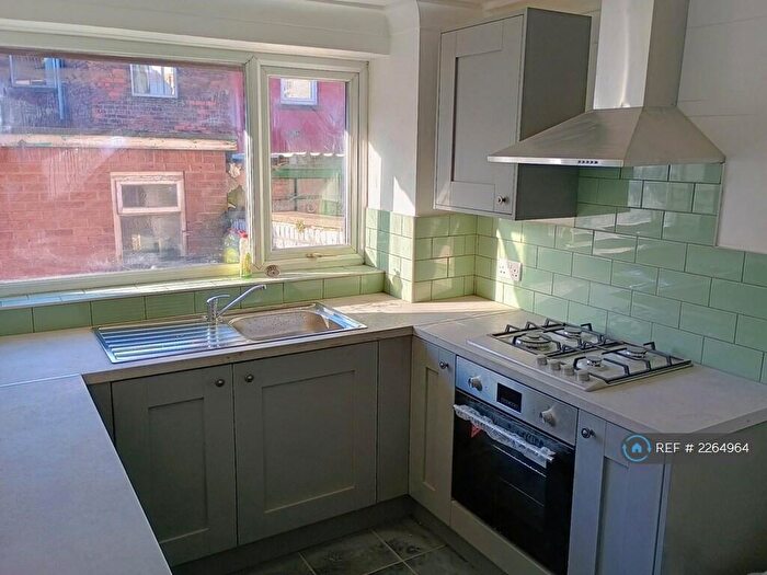 3 Bedroom Terraced House To Rent In Lunt Road, Bootle, L20