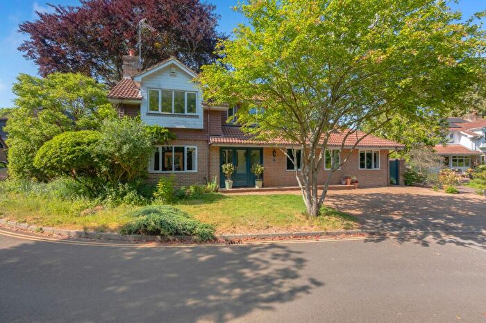 6 Bedroom Detached House For Sale In Winterbourne Mews, Lewes, BN7