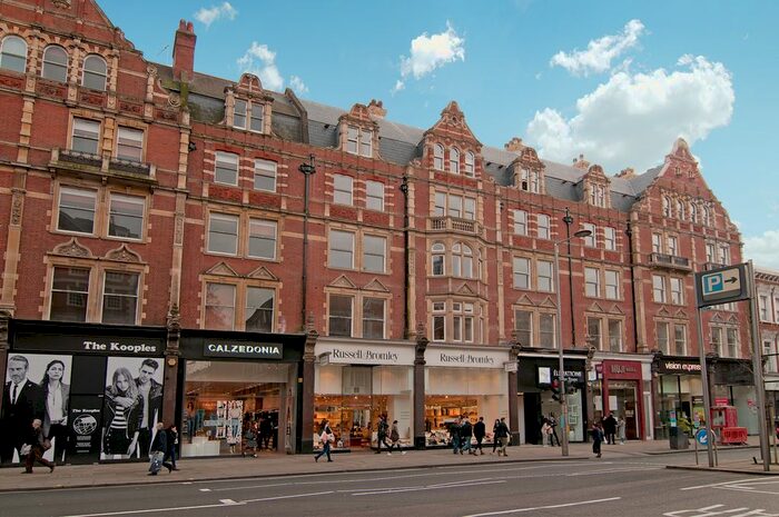 Studio To Rent In Kensington High Street, London, W8