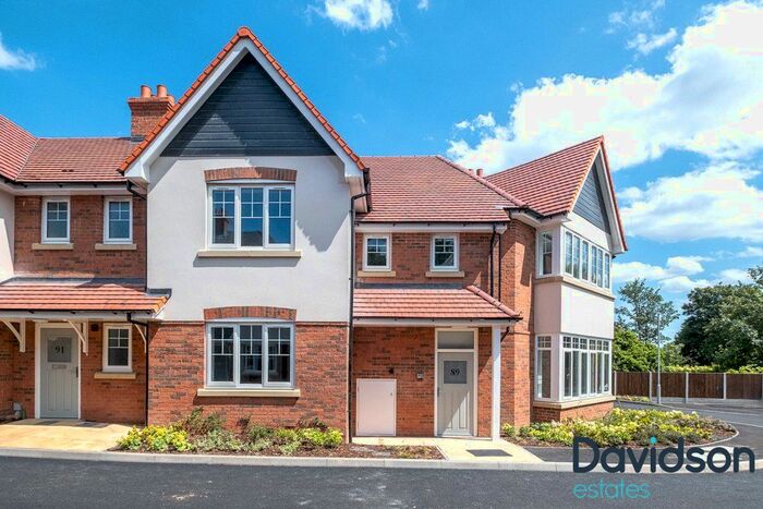 2 Bedroom Flat To Rent In Woodleigh Avenue, Harborne, Birmingham, B17