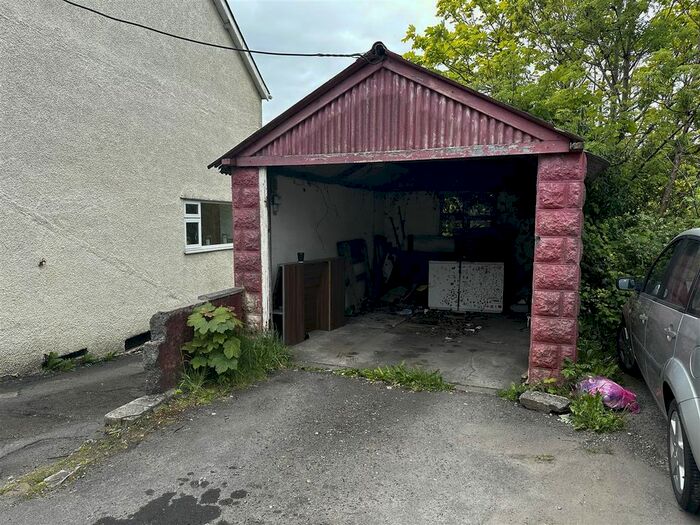 Garage / Parking For Sale In Commercial Road, Pontardawe, Swansea, SA8