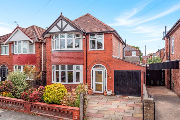 3 Bedroom Detached House For Sale In Bruton Avenue, Stretford, M32