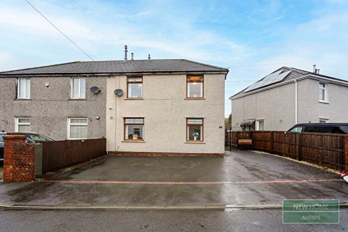 3 Bedroom Semi Detached House For Sale In Frost Road, Beaufort, Ebbw Vale, NP23