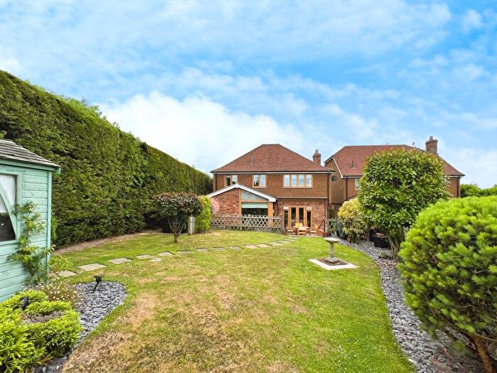 4 Bedroom Detached House For Sale In Stone Street, Stanford, TN25