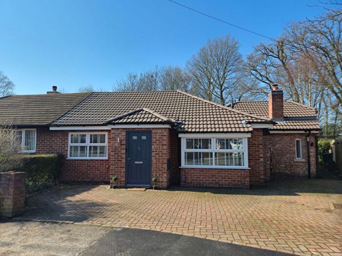 3 Bedroom Semi Detached Bungalow For Sale In Temple Hill, Whitwick, LE67