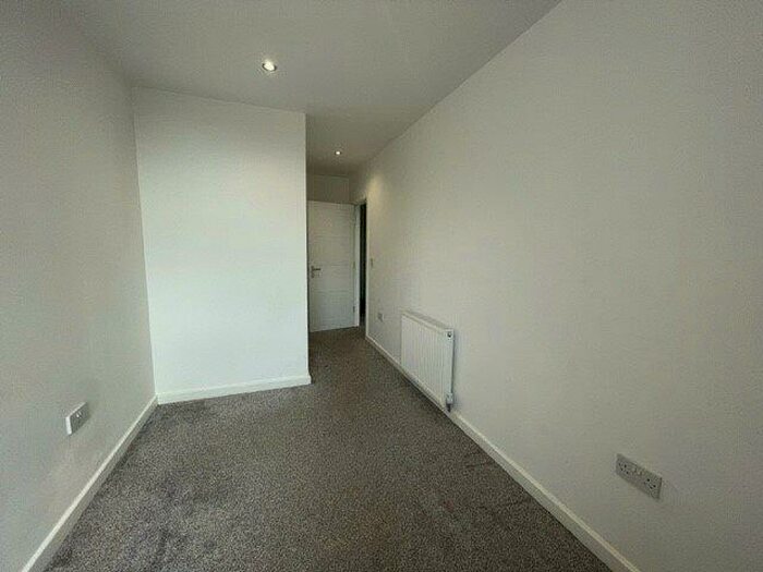 2 Bedroom Flat To Rent In Sumner House, St Thomas's Road, Chorley, PR7