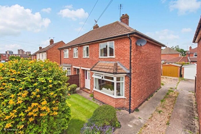 3 Bedroom Semi-Detached House For Sale In Clumber Road, West Bridgford, NG2